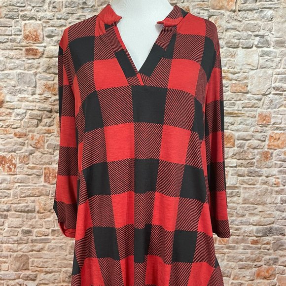 NWT HoneyMe Buffalo Plaid Checkered Red & Black Tunic Small - Picture 9 of 15